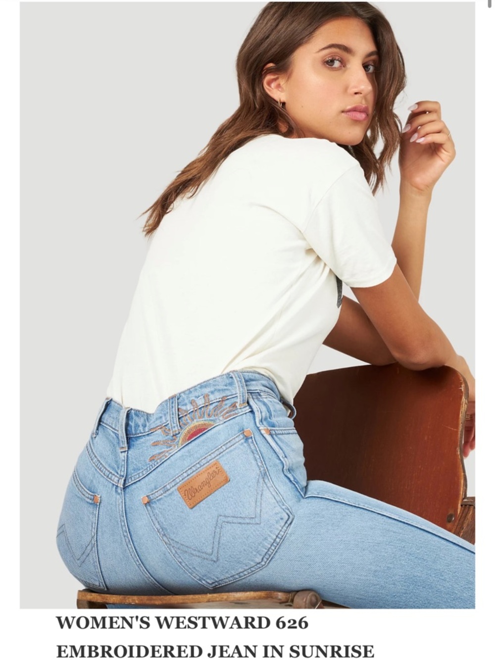 NEW WRANGLER westward 626 embroidered jean in sunrise